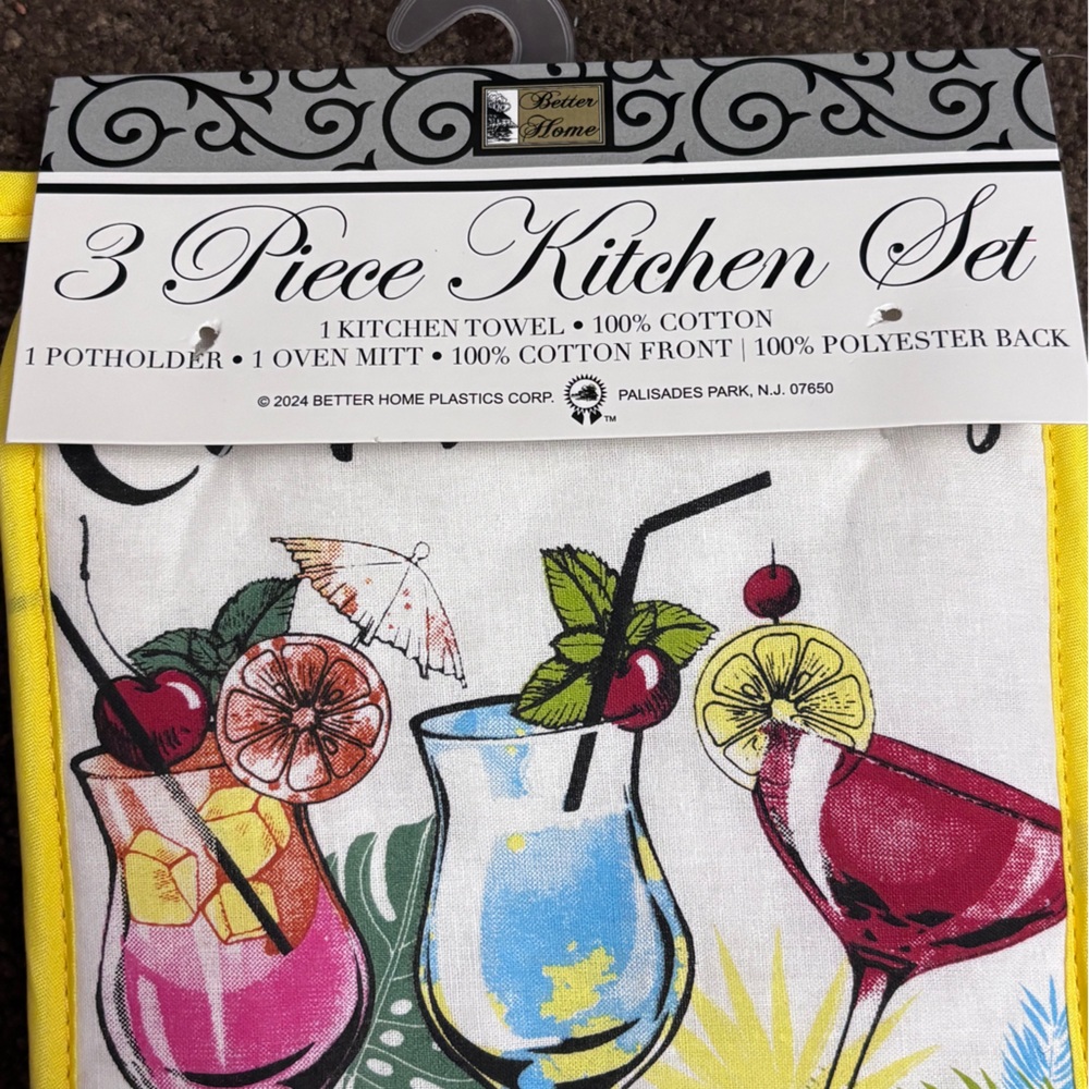 Colorful Cocktail Print Kitchen Set - Picture 2 of 5